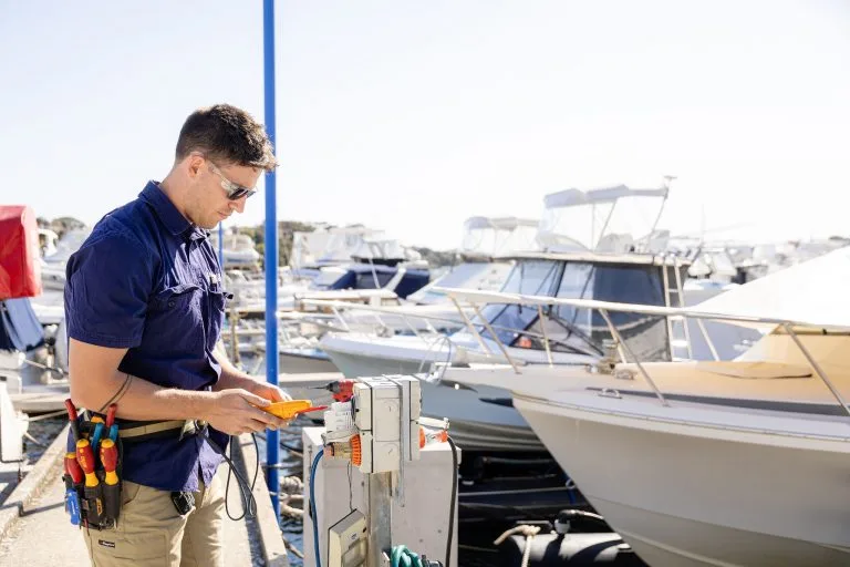 Commercial Electrician
